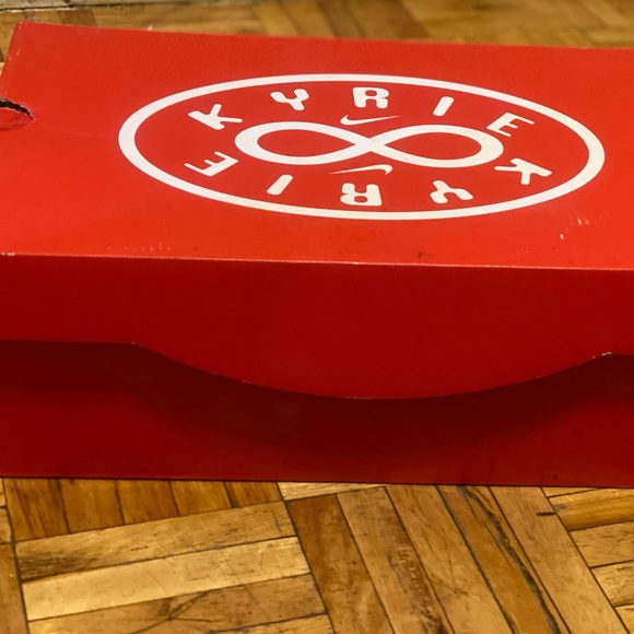 Kyrie infinity shoes - Picture 3 of 8